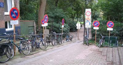 Fietsparkeerverbod